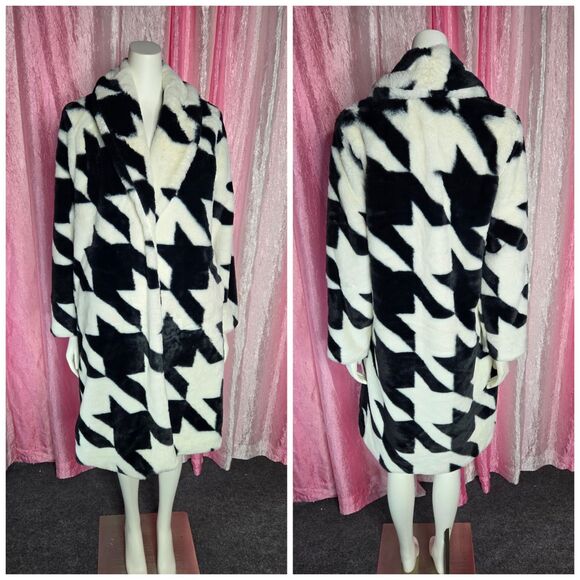 Sergio Hudson Jackets & Blazers - Sergio Hudson Faux Fur Coat  Black & White Houndstooth Fancy Long Coat Size XS